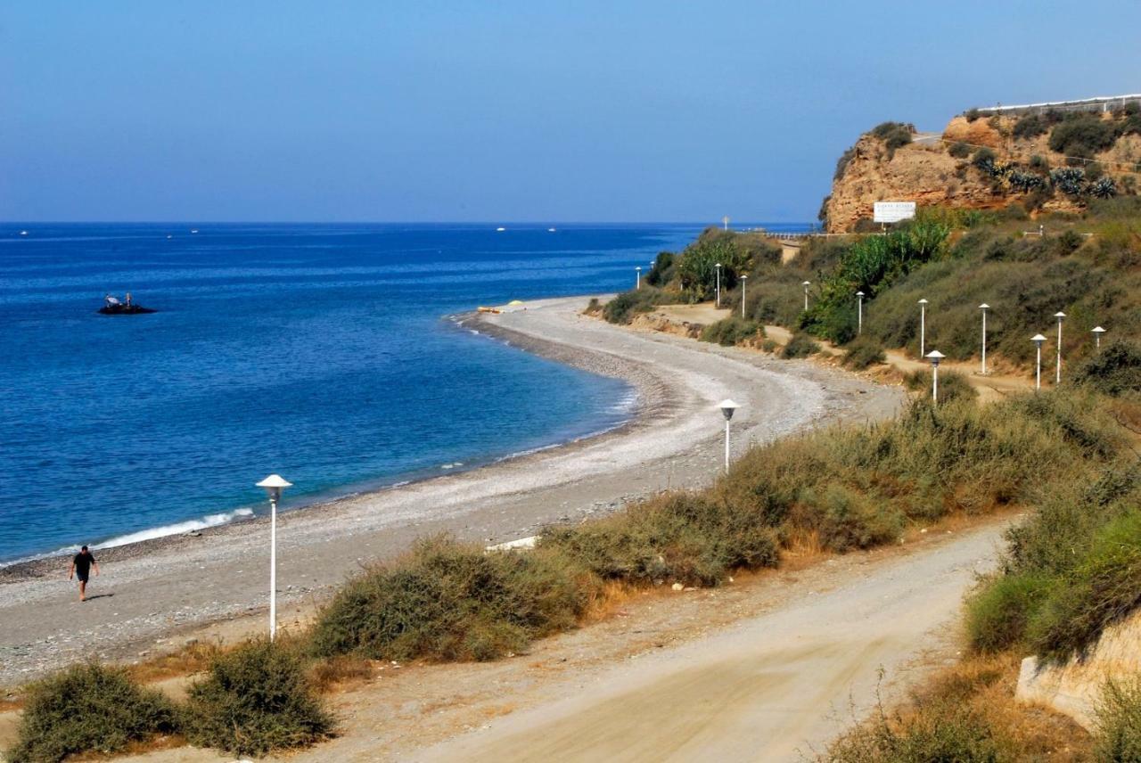 Casa Playa De Guainos Villa Адра Екстериор снимка